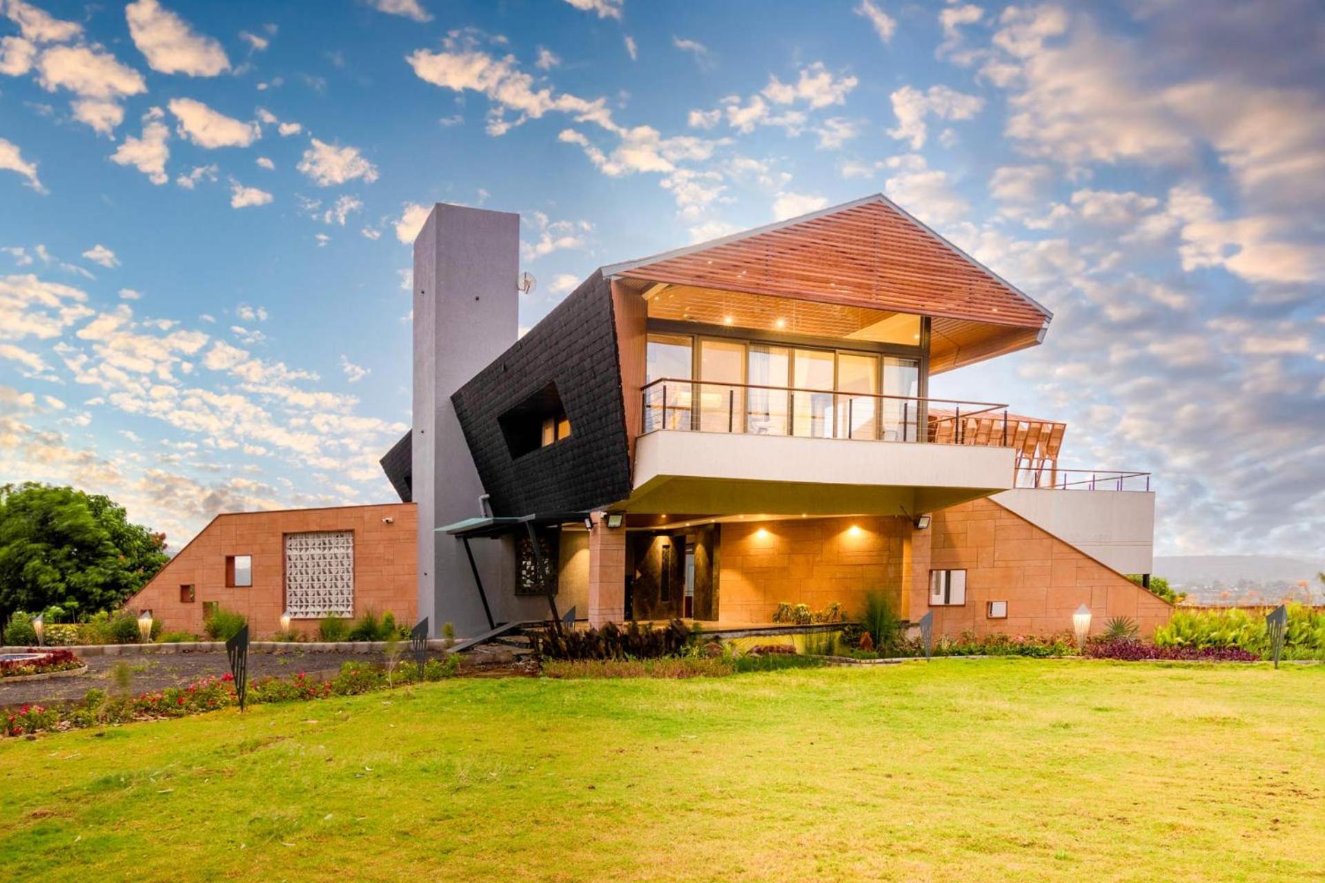 Pearl Lakeview Mansion By Stayvista - Lakeside Villa With Infinity Pool, Jacuzzi, In-House Theatre & Games Room Igatpuri Εξωτερικό φωτογραφία